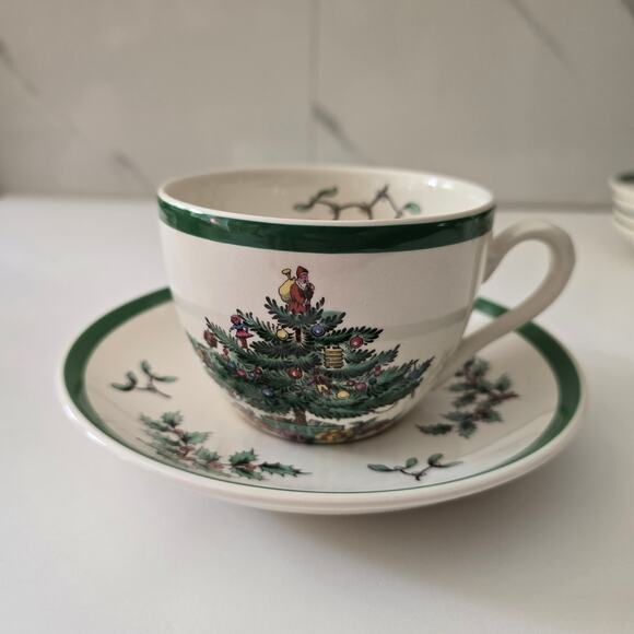 Spode Christmas Tree England 5 Tea Coffee Cup 5 Saucers S3324Y - Picture 1 of 12
